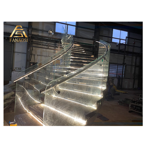 Escalier courbé avec structure en frêne thermiquement <span class=keywords><strong>traité</strong></span>, marches en composite de pierre, revêtement anti-graffiti, escalier urbain pour place publique - Product Image 4