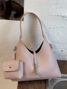 Sac à main pour femme en cuir PU souple de haute qualité, style classique rétro exquis, avec chaînes réglables tridimensionnelles, portable - Product Image 3