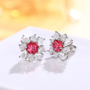 Eleganti Orecchini a Perno a Forma di Goccia Rossa per Donne, Accessori Floreali per Uso Quotidiano - Product Image 2