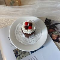 Bougie parfumée d'aromathérapie en forme de gâteau d'anniversaire romantique, faite à la main en cire de soja mélangée, coffret cadeau, parfum mûre et laurier, Chine