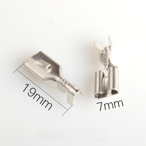 Kim Loại Nhà sản xuất uốn ô tô thiết bị đầu cuối 6.3 mét nữ Spade nối Brass 6.3 Uốn Tóc bồng thiết bị đầu cuối với trở lại khóa - Product Image 4