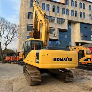 Excavatrice sur chenilles d'occasion 20 tonnes à vendre Komatsu PC200-7 État d'origine avec composants essentiels - Moteur et moteur principal - Product Image 6