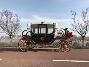 Carruaje de Caballos Real Europeo de Lujo Personalizado, Carruaje Romántico Vintage para Bodas - Product Image 6