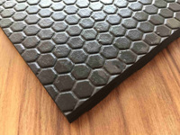 Tapis de box pour chevaux ATYAPI AT-RBR01, 8 mm, motif hexagonal carré, double face, robuste, en plastique noir moulé