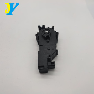 STZT 2047500060, nueva condición, piezas de coche, actuador de puerta trasera de <span class=keywords><strong>maletero</strong></span>, cerradura de escotilla para <span class=keywords><strong>Mercedes</strong></span> Benz Clase C W205 W213 W166, cerradura de puerta - Product Image 1