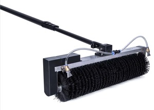 Brosse de nettoyage automatique pour panneaux photovoltaïques avec perche télescopique en alliage d'aluminium et moteur sans balais pour le lavage des panneaux solaires - Product Image 2
