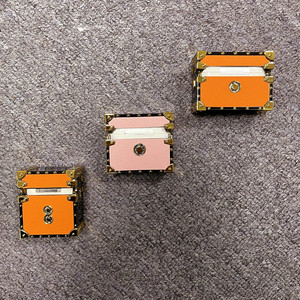 Funda de cuero de lujo para auriculares diseñador trenzado personalizado para <span class=keywords><strong>Airpods</strong></span> Pro 2 3 <span class=keywords><strong>marca</strong></span> de moda auriculares cubierta Cortex - Product Image 2