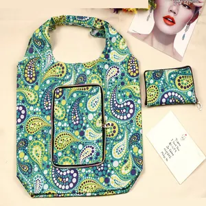 New YIWU XUANHE factory sale waterproof 420D polyester fabric nylon zipper pocket foldable bags