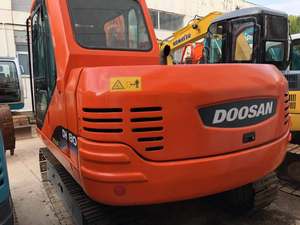 Excavadora usada original de Corea a la venta, 8 toneladas, buen estado, pintura original DH80 Doosan, motor EPA - Product Image 4