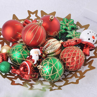 Camilla - Ensemble de 70 boules de Noël en plastique rouge, vert et or, multi-tailles (34x23.5x6cm) pour la décoration de l'arbre de Noël