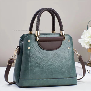 Hot Sale Pu Leather Girl Bags Ladies Bags Luxury Trendy Handbags and <b>Purses</b> for Women - Product Image 2