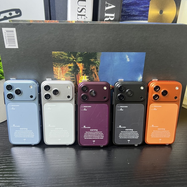 Cross-border Mini I18 Smart Phone 45-inch Android Google-powered New Model 2+16GB Animal 360 Protection China-made Compatible