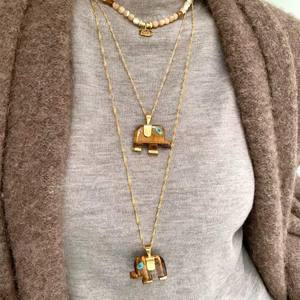 Collar de Moda con Colgante de Elefante y Bambú, Chapado en Oro, con <span class=keywords><strong>Aventurina</strong></span> <span class=keywords><strong>Verde</strong></span> Natural, Resistente al Agua, para Mujer, Regalo - Product Image 1