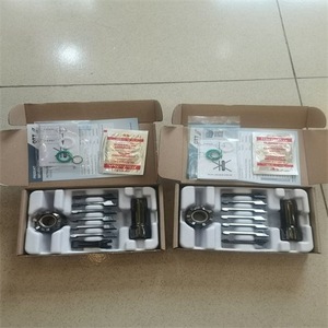 ชุดเครื่องมือ Ott-Jakob Pull Claw 95.600.033.2.6 พร้อมบูลต์แบริ่งและแกนโลหะ - Product Image 1