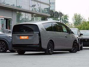 FamilyCamping Li Auto MEGA 2025 Ultra Smart Upgrade 5 <span class=keywords><strong>Portes</strong></span> 7 Places Luxe MPV V2L Décharge Véhicule à Énergie Nouvelle à Vendre - Product Image 6