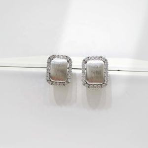 Pendientes de plata de ley 925 con diseño de flor, joyería de moda elegante, chapados en oro de 14k, hipoalergénicos. - Product Image 2