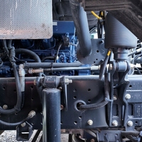 Nouveau tracteur routier SHACMAN X5000 480HP 6*4 pour le transport minier transfrontalier intensif sur les routes montagneuses en plateau en Asie centrale