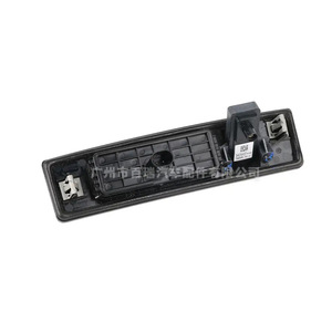 Cámara de Puerta Trasera B R 1095949-00-E para Tesla Model 3 y Model Y, Resolución 480x600, Carcasa de Plástico, 12V - Product Image 2