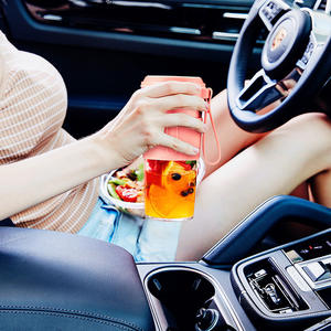 <span class=keywords><strong>Mini</strong></span>-presse-agrumes électrique portable 300 ml, grande capacité 1200 mAh, chargement USB, minuterie 45 s, arrêt automatique, pour la maison, l'extérieur, les voyages et le sport - Product Image 3