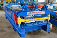 Machine de fabrication de toitures métalliques entièrement automatique, machine de formage à froid de tôles colorées à double couche