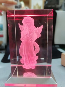 Machine de gravure laser UV 3D avancée Perfect Laser pour un marquage de haute qualité <span class=keywords><strong>sur</strong></span> <span class=keywords><strong>le</strong></span> verre, <span class=keywords><strong>le</strong></span> métal, l'acrylique, fabriquée en Chine - Product Image 4