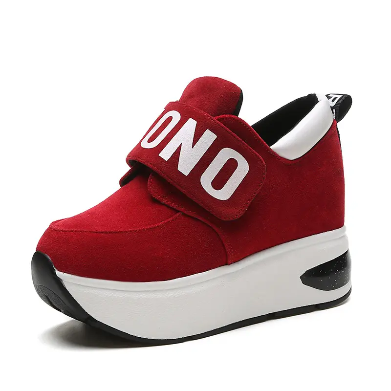 Women's Latest Casual Stock Shoes Comfortable Sport Lady Red Chief Chunky Women Sneakers Shoes