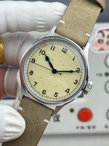 Montres mécaniques de créateurs élégantes et de haute qualité, best-sellers pour femmes - Product Image 1