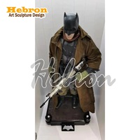 Patung Karakter Film Ukuran Asli dari Fiberglass untuk Dekorasi Rumah dan Taman, Figur Karakter Kelelawar