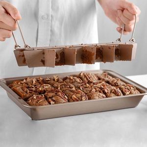 Solid Bottom Brownie Baking Pan Wholesale <b>Square</b> Nonstick Cake Mold Thickened Baking Tools <b>Set</b> Brownie Pan - Product Image 5