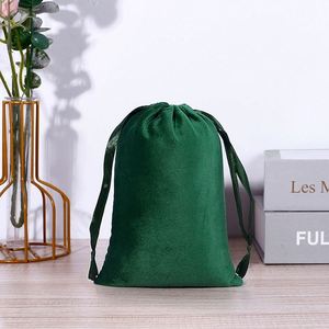 Sac cadeau de luxe en velours moelleux 10x14cm, pochette souple à cordon, sac de rangement portable pour colliers, cadeaux de mariage et d'entreprise - Product Image 5