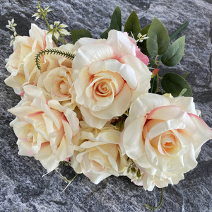BF-RS44 Bouquet di <span class=keywords><strong>Rose</strong></span> Artificiali Fatte a Mano, 7 Grandi <span class=keywords><strong>Rose</strong></span> Verdi per Decorazioni Interne ed Esterne, per Soggiorno, Matrimoni, Festa della Mamma - Product Image 4