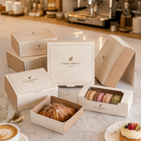 Boîte d'emballage pour pâtisserie, support pour cupcakes, emballage en carton recyclable pour cupcakes, commandes en gros directes d'usine pour les boulangeries de détail