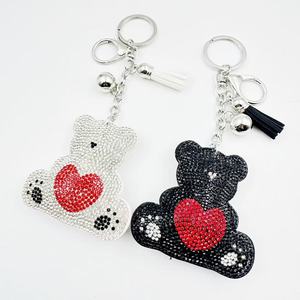 Factory Wholesale Cartoon PU Bear Water Diamond Keychain Fashionable and Sparkling Bear Dolding Crystal Bag Pendant