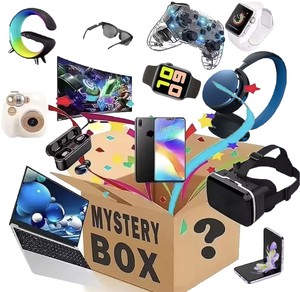 Scatola Regalo Digitale Elettronica a Sorpresa - Regalo Festivo per i Trendsetter - Mystery Box - Product Image 1