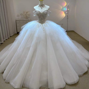 Robes de mariée scintillantes style robe de bal, ornées de perles et de paillettes, à manches courtes et épaules dénudées, Lsjj74 - Product Image 1
