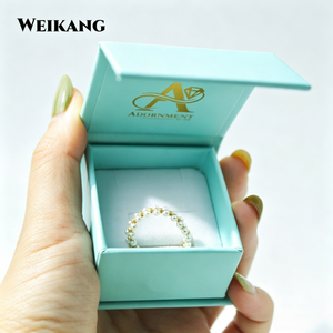 Boîte d'emballage rigide avec fermeture magnétique, carrée, bleue, boîte cadeau en carton <span class=keywords><strong>de</strong></span> luxe avec logo personnalisé - Product Image 1