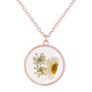 <span class=keywords><strong>Collana</strong></span> con Fiore <span class=keywords><strong>di</strong></span> Margherita Essiccato in Resina Trasparente, Ciondolo con Campione Vegetale - Product Image 2