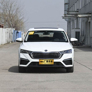 China Coche usado <span class=keywords><strong>Skoda</strong></span> <span class=keywords><strong>Octavia</strong></span> Sedan 1.4TSI Motor Práctico Liftback Diseño Calidad Europea <span class=keywords><strong>Precio</strong></span> asequible - Product Image 5