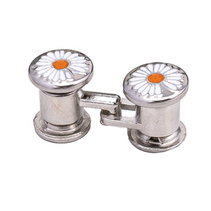 Camisa Xiaofan con botones para ajustar la cintura, sin clavos, desmontable, para suéter o cárdigan, decorativa, oculta, invisible, cosida. - Product Image 1