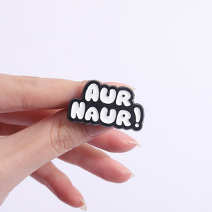 Spille in Metallo Smaltato Morbido con Slang Australiano, Distintivi per Zaini e Bavette, Gioielli Regalo per Amici - Product Image 3