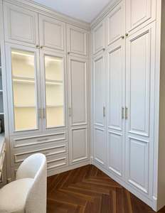 Armario de Dormitorio de Estilo Lujoso Personalizado Ebbsilk, Armario para el Hogar o la Villa - Product Image 4