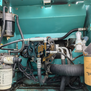 Kobelco รถขุดตีนตะขาบ SK200และ SK210 21ตันชิ้นส่วนหลักของปั๊มมอเตอร์เครื่องยนต์และถังรวม - Product Image 4