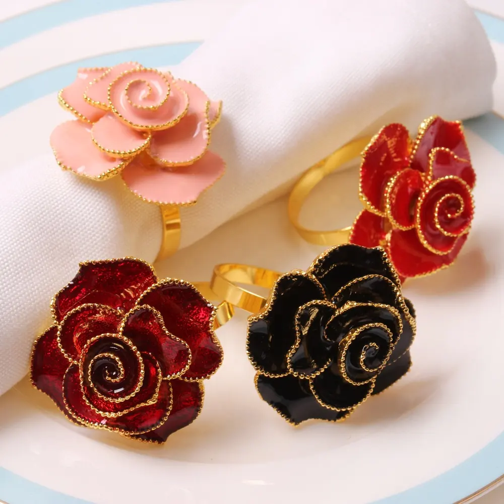 Кольцо для салфетки в виде цветка на День святого Валентина