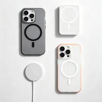 Coque de téléphone magnétique transparente texturée mate avec bouton caméra IA, poignée anti-traces de doigts, bouton métallique et protection de l'objectif surélevée