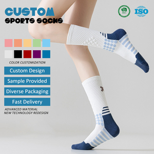 Chaussettes de cyclisme pour femmes, en coton respirant, réfléchissantes, avec amorti zonal, antidérapantes et sans coutures, pour sports de plein air - Product Image 1