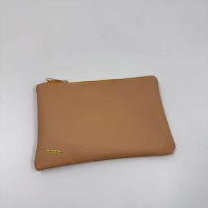 Ecogreen đen sang trọng PU thân thiện với môi thời trang biểu tượng tùy chỉnh vải mô hình dập nóng thương hiệu Kim Loại dây kéo mềm xử lý túi - Product Image 2