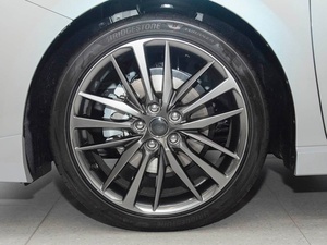 Véhicules d'<span class=keywords><strong>occasion</strong></span> en gros - <span class=keywords><strong>Lot</strong></span> <span class=keywords><strong>de</strong></span> Toyota Camry Hybride Sport Plus Edition 2024 - Commande en gros disponible dans le monde entier - Product Image 6