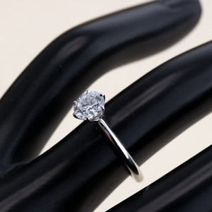 <span class=keywords><strong>Anillo</strong></span> de Oro de 18K con Certificado IGI, Personalizable, con Engaste de 6 Puntas para Diamante Redondo Cultivado en Laboratorio de 2ct - Product Image 3