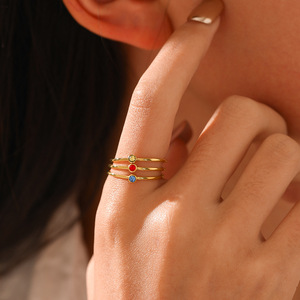 Anillos de Dedo Vintage de Verano de Acero Inoxidable con Circonita Cúbica Verde, Chapados en Oro de 18K, Resistentes al Agua, de Doble Capa, para Bodas y Regalos - Product Image 4