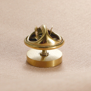 All'ingrosso spazzolato acciai inossidabili spilla oro placcato rotondo orecchino a perno può essere personalizzato incisione per le donne e gli uomini regalo - Product Image 1